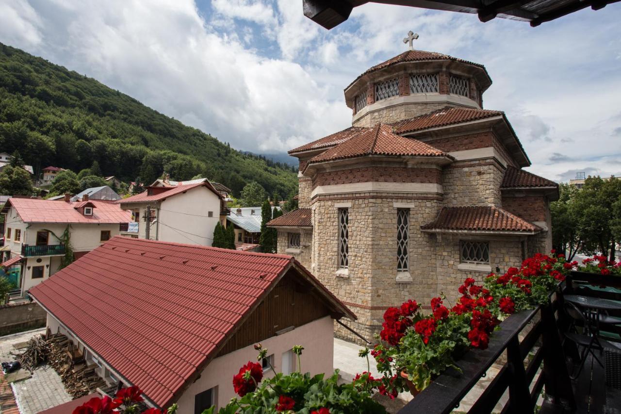Pension Casa Wenge Sinaia Exterior photo
